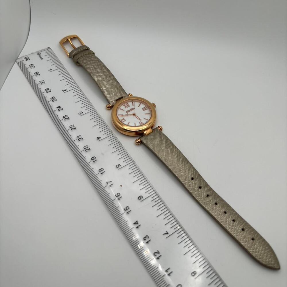 Gold watch - Picture 2 of 2